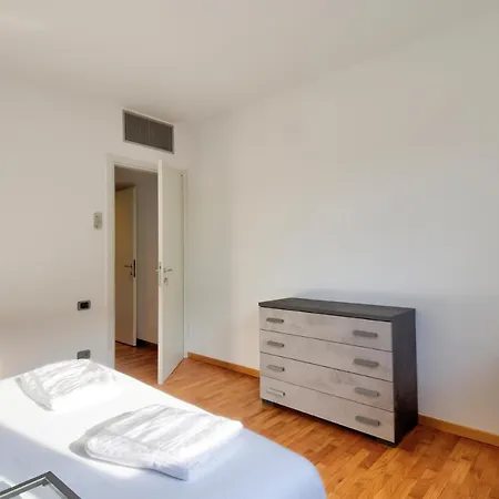 Splendida Terrazza Su Arcimboldi - Bicocca * Milano