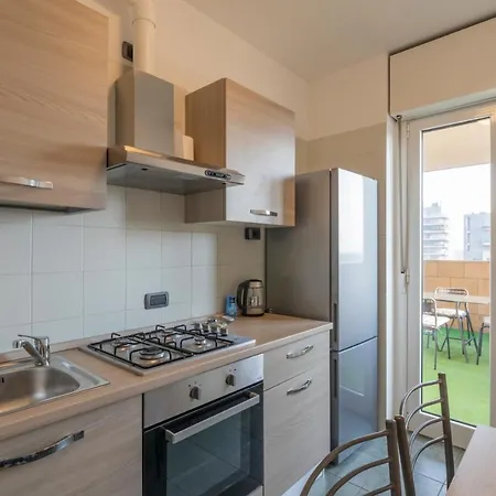 Splendida Terrazza Su Arcimboldi - Bicocca Apartmán *